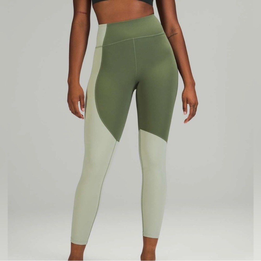 Lululemon Color Block High Rise Leggings -Gently Worn